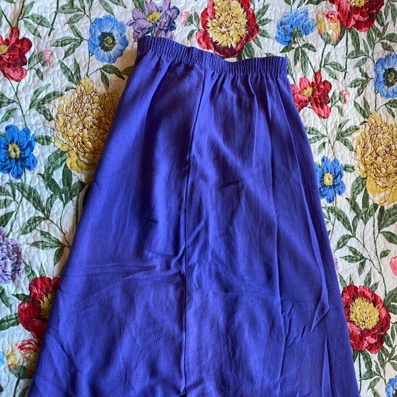 Purple/Blue Skirt W/ Pockets - Picture 1 of 2